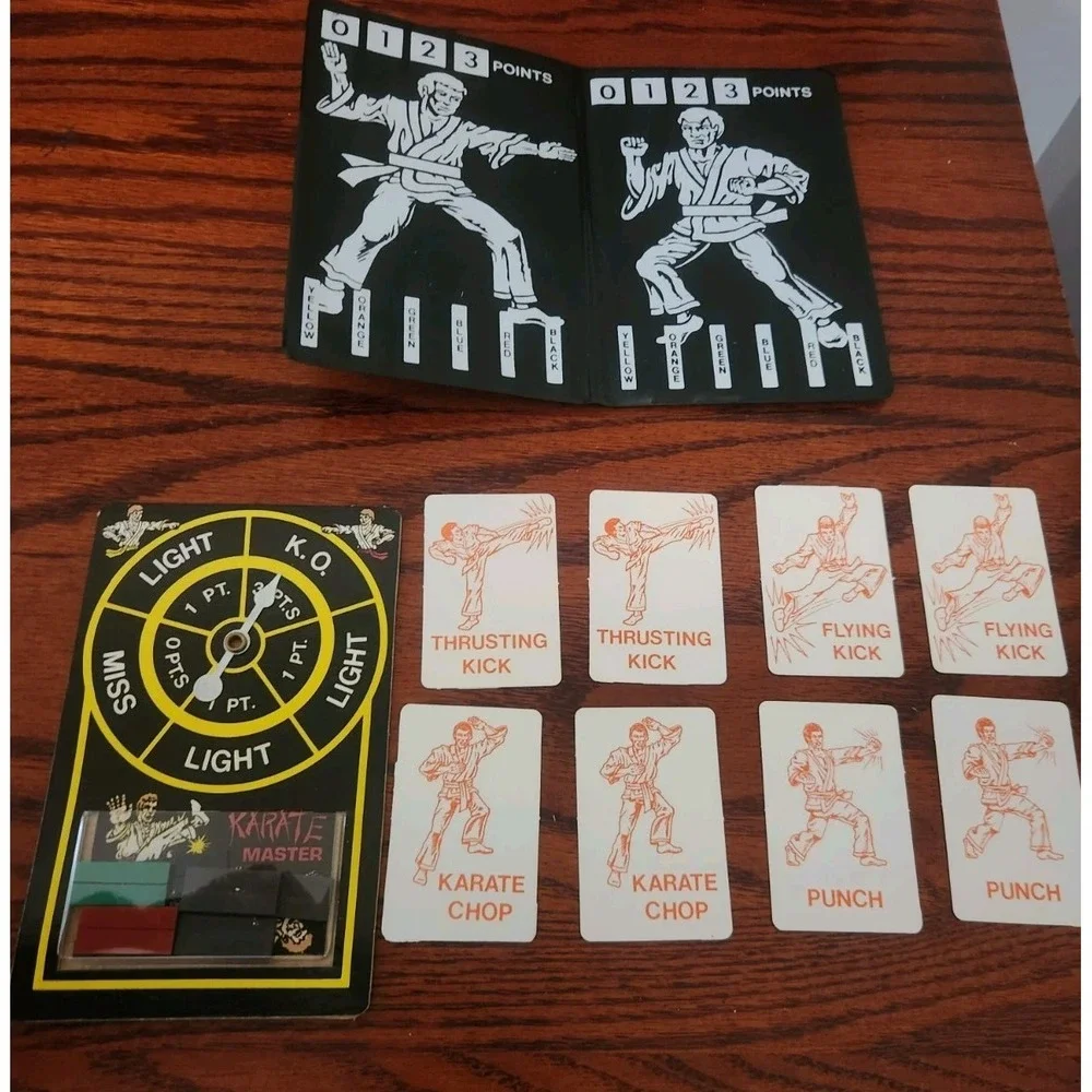 Vintage Smethport Hip Huggers Magnetic Travel Game Karate Master‎ Complete RARE